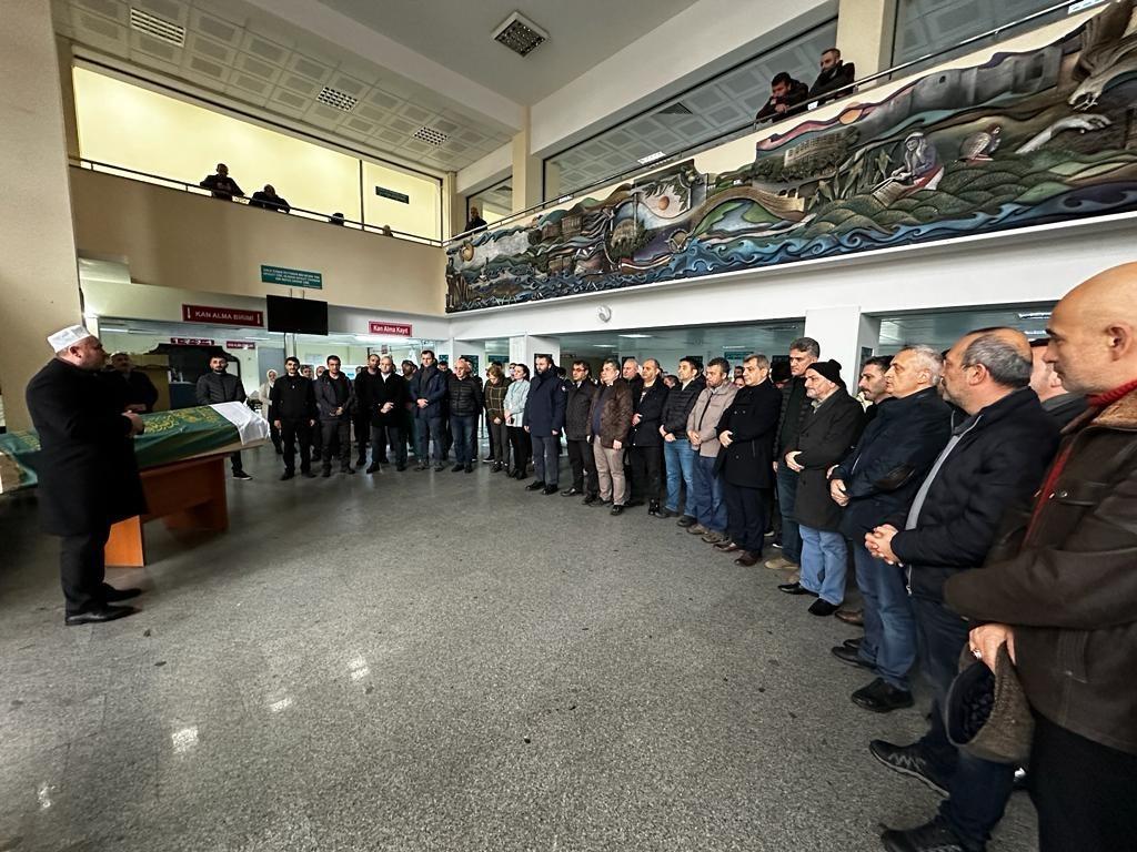 Trafik kazasında hayatını kaybeden hemşire için çalıştığı hastanede tören