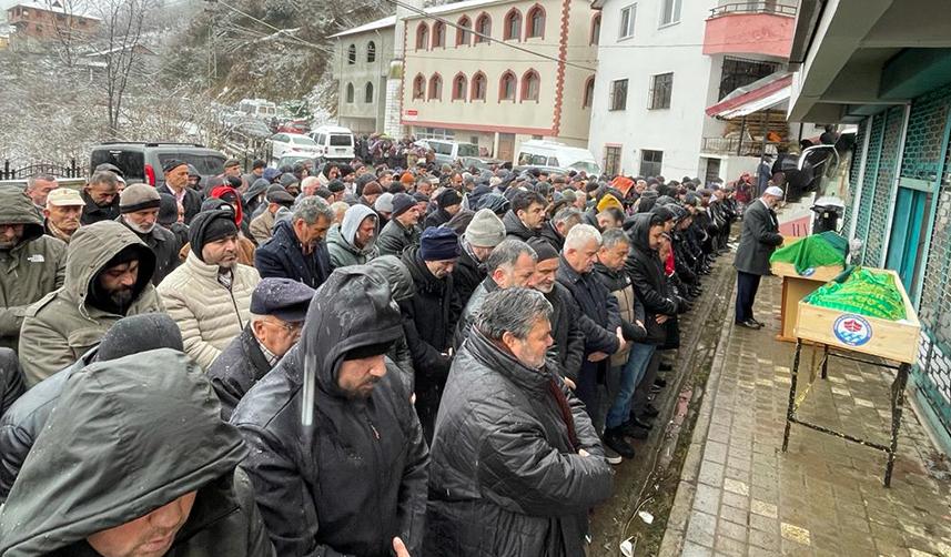 Giresun'da ölü bulunan çiftin cenaze töreni düzenlendi