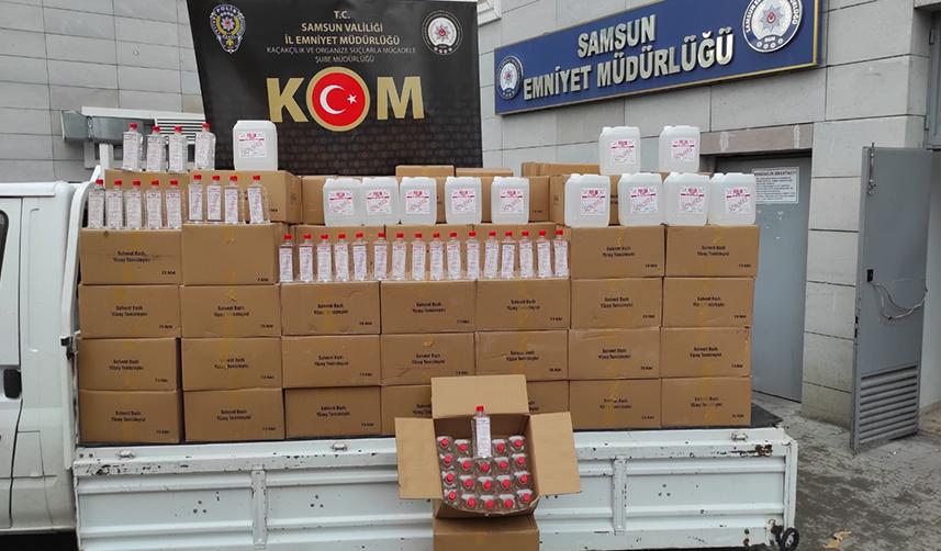 Samsun'da kaçak alkol operasyonu! 4 bin litre...