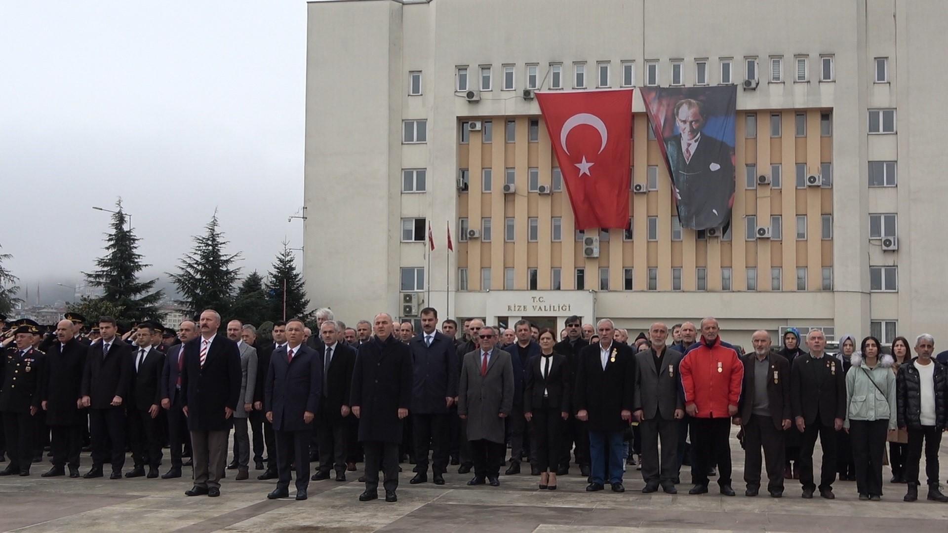 Çanakkale şehitleri Rize’de törenle anıldı