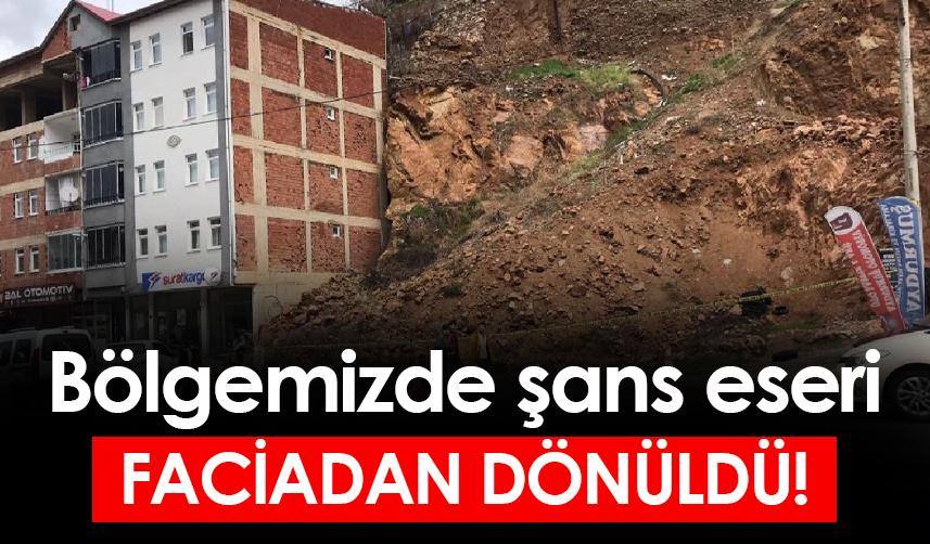 Gümüşhane'de yamaçtan kopan kaya minibüse çarptı! Şans eseri faciadan dönüldü