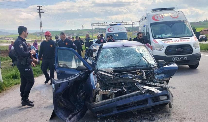 Samsun'da otomobil ile hafif ticari araç çarpıştı! 6 yaralı