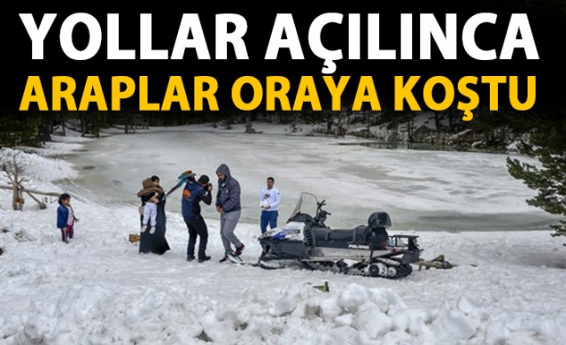 Karla kaplı yolu ulaşıma açılınca Arap turistler soluğu orada aldı