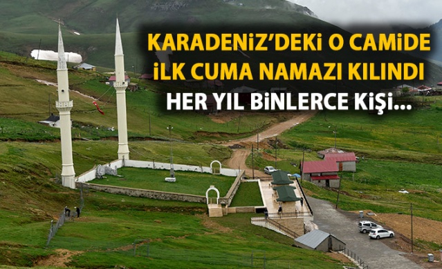 Kadırga'daki üstü açık camide ilk cuma namazı kılındı