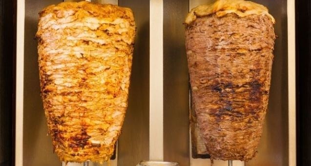 Çamaşır suyuyla yıkayıp döner yapıyorlar!