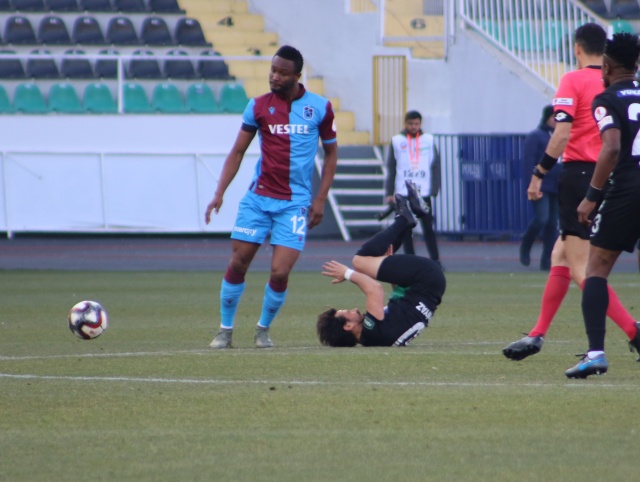 Denizlispor - Trabzonspor maçından kareler. 15 Eylül 2022