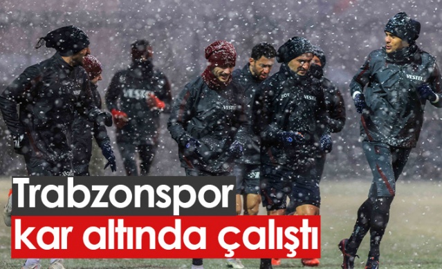 Trabzonspor kar altında çalıştı