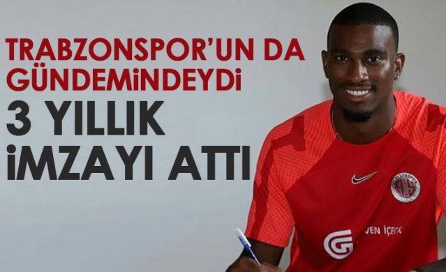 Trabzonspor'un da gündeminde olan Haji Wright’tan 3 yıllık imza