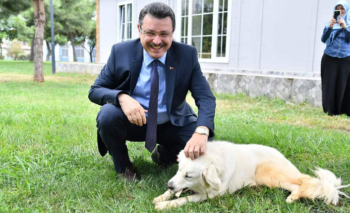 Başkan Genç'ten Küçük Dostlar Kliniğine ziyaret