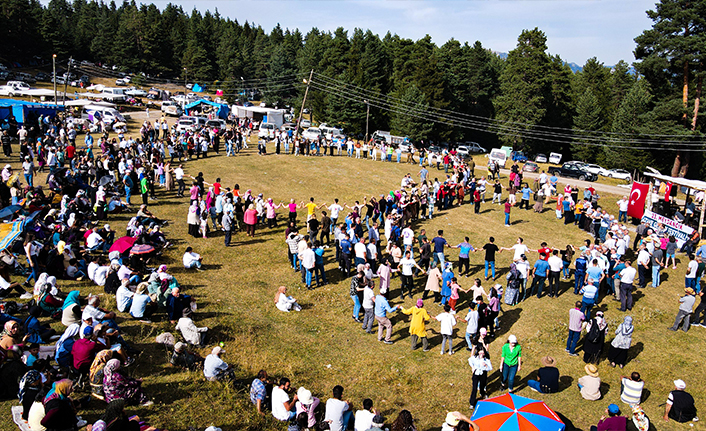 Artvin'de 23. Satave Gevrek Festivali renkli görüntülere sahne oldu