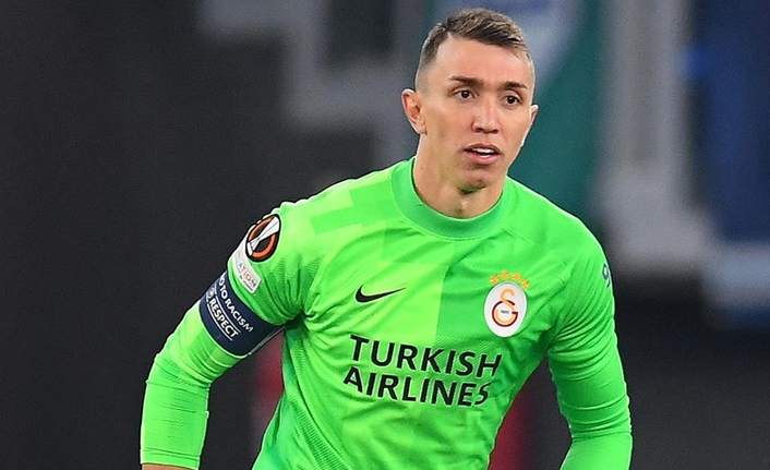 Muslera’dan Taha yorumu! “Sahanın en iyisi…”