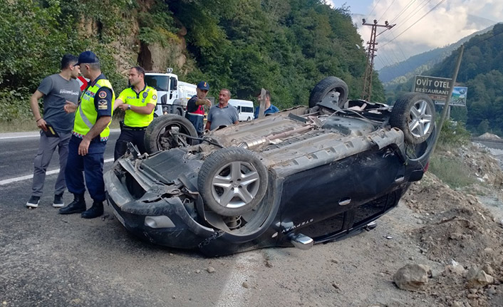 Rize'de trafik kazasında bir kişi hayatını kaybetti