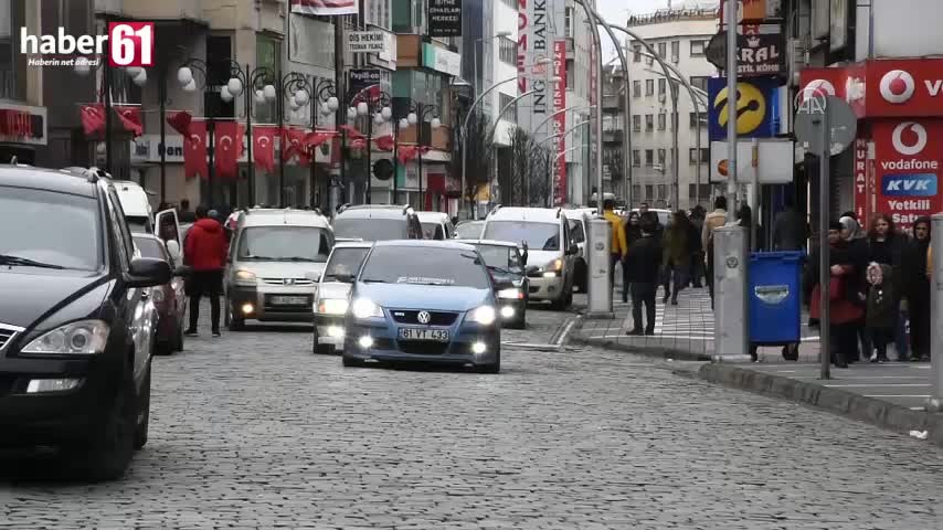 Trabzon'da şehitler için yürüdüler