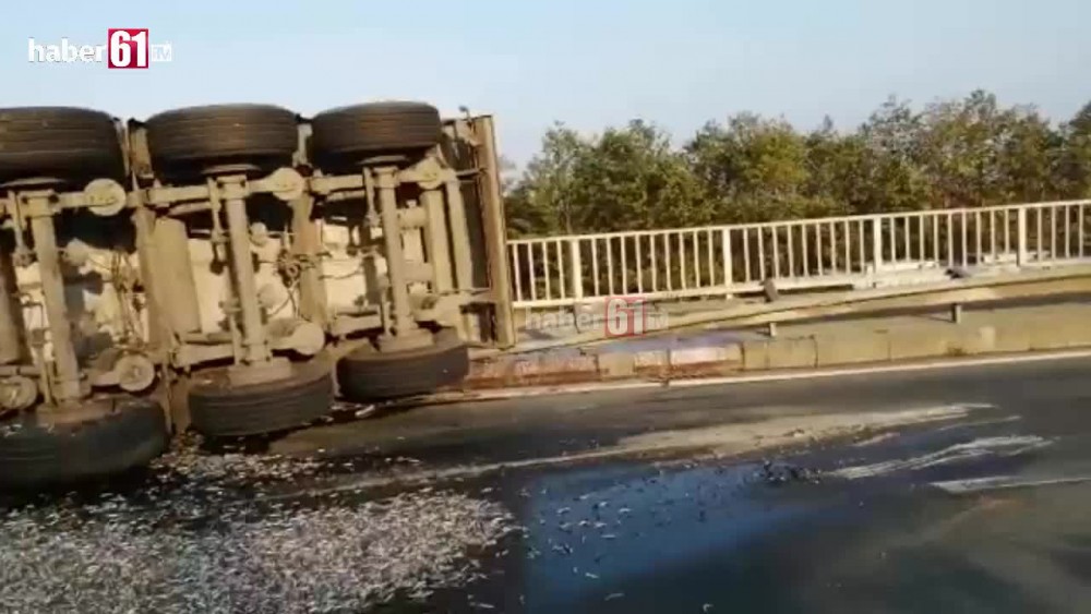 Trabzon'da tır kazası