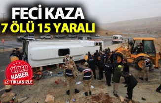 Yolcu midibüsü devrildi: 7 ölü, 15 yaralı