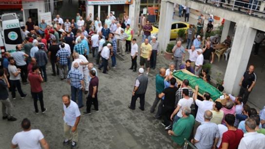 Nehir’i ararken hayatını kaybeden gençler toprağa verildi