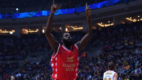 Trabzonsporlu oyuncu Julian Wright'tan müthiş basket