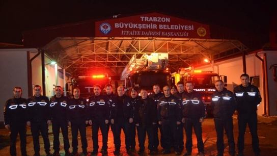 Trabzon'da sağlıkçılar ve itfaiye görevlileri yeni yıla çalışarak girdi