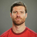 Xabi Alonso Hayatının Gölünü Attı!