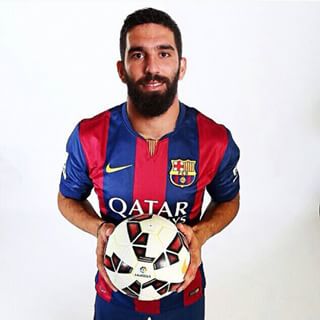 Arda Turan'dan İlginç İdman!