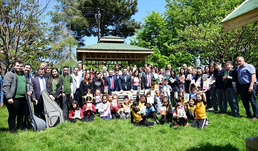 Trabzon'da okuma sevdalısı öğrenciler 'Toprak Ana'da buluştu