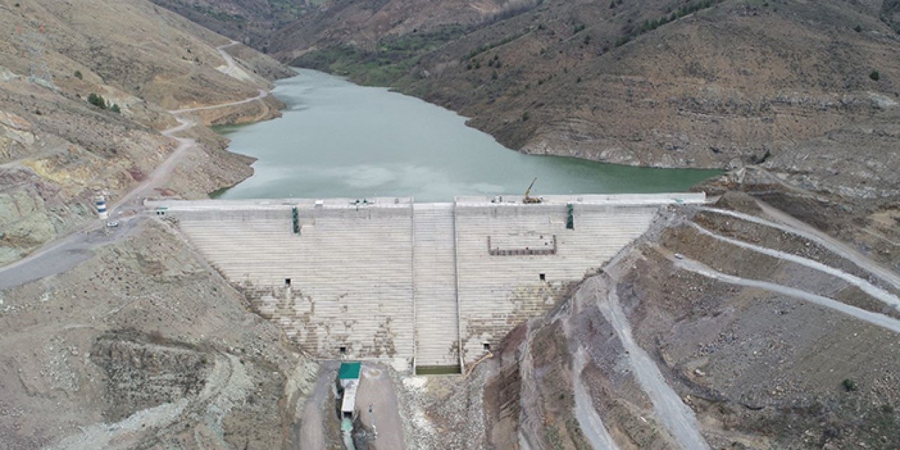 Gümüşhane'de Bahçecik Barajı tam doluluğa ulaştı