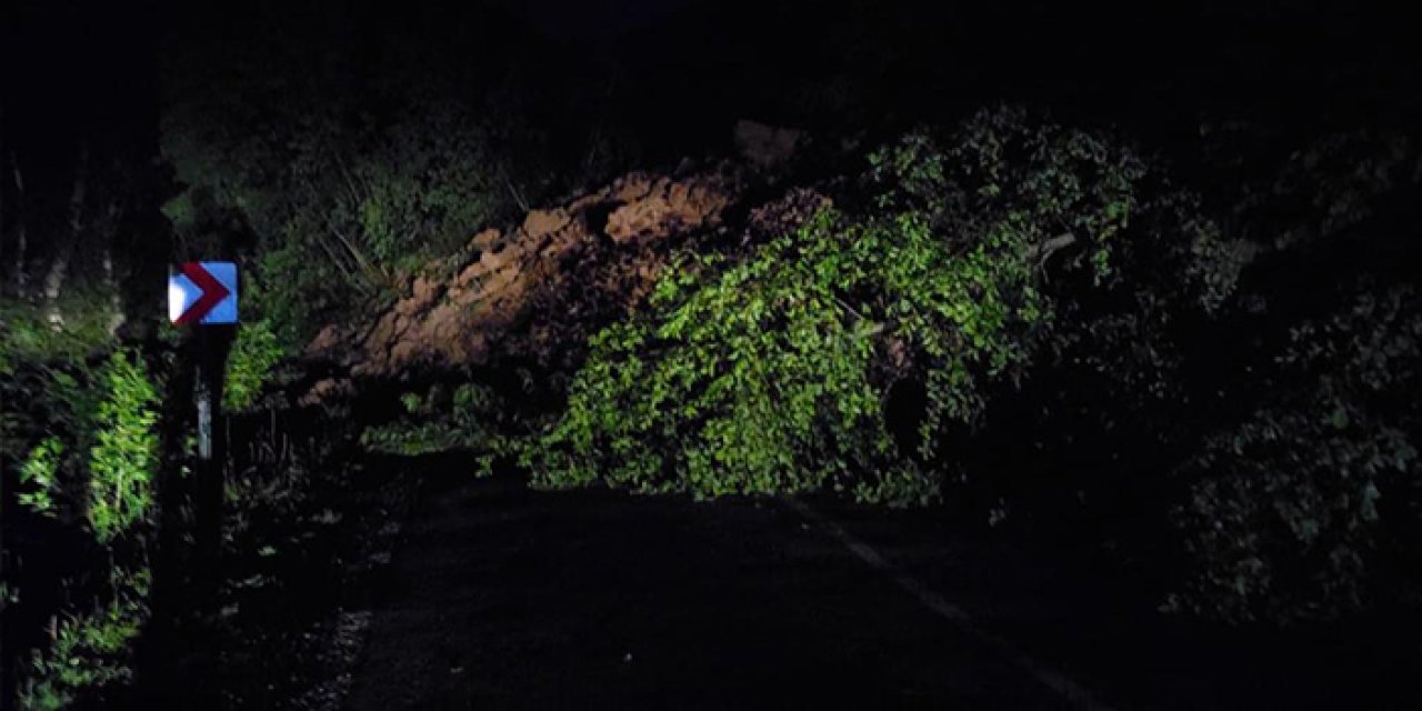 Trabzon'da heyelan hayatı olumsuz etkiledi! Yol ulaşıma kapandı, 7 mahalle elektriksiz kaldı