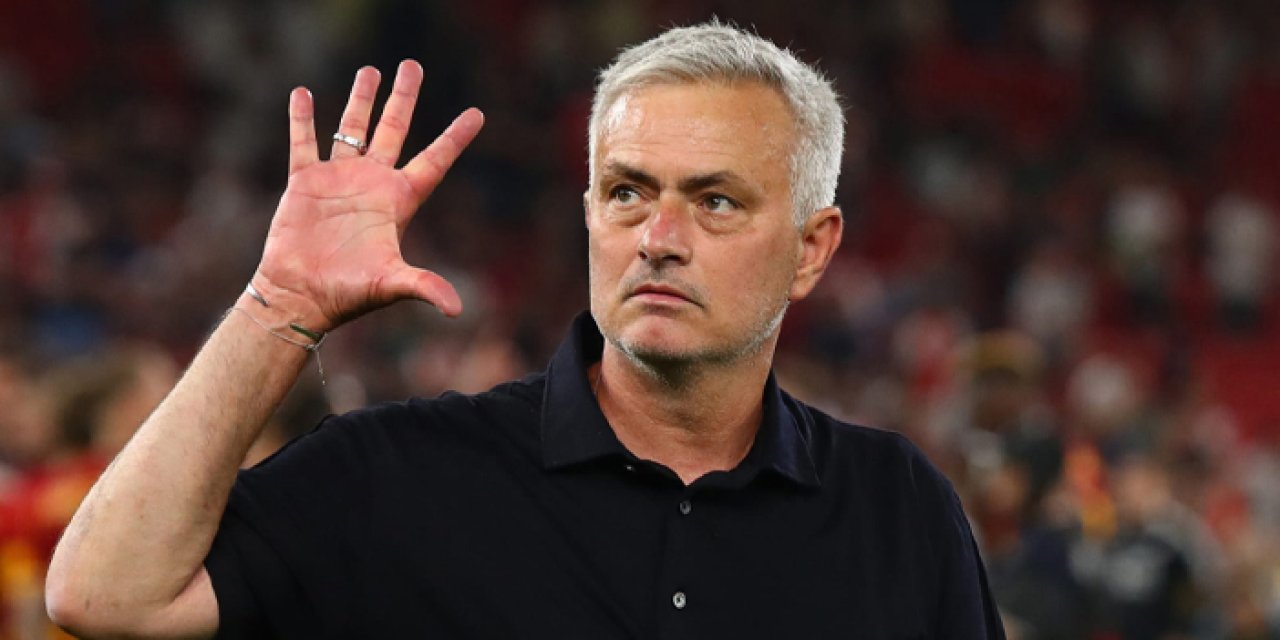 Flaş iddia! "Mourinho Uğurcan Çakır'dan sonra Trabzonsporlu o isme de göz dikti"