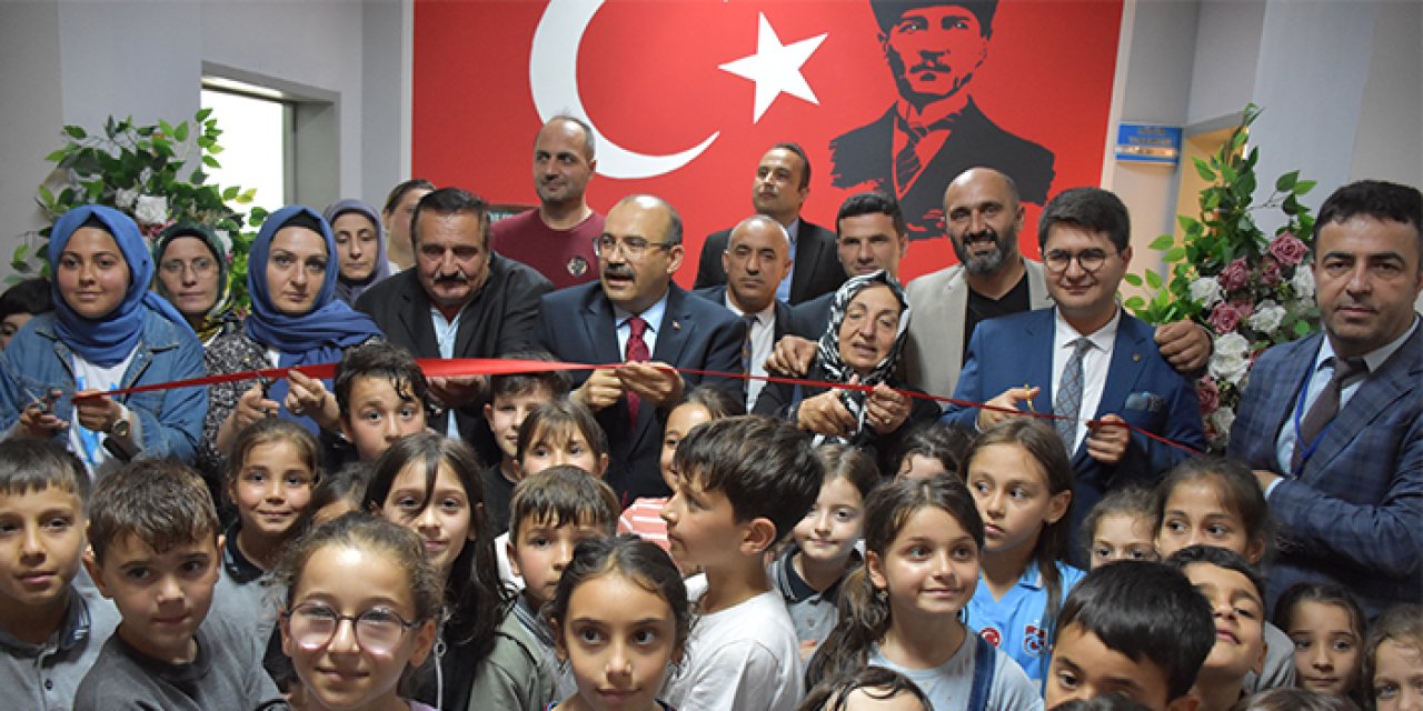 Depremde vefat eden başöğretmenlerin adı Trabzon'da yaşatılacak