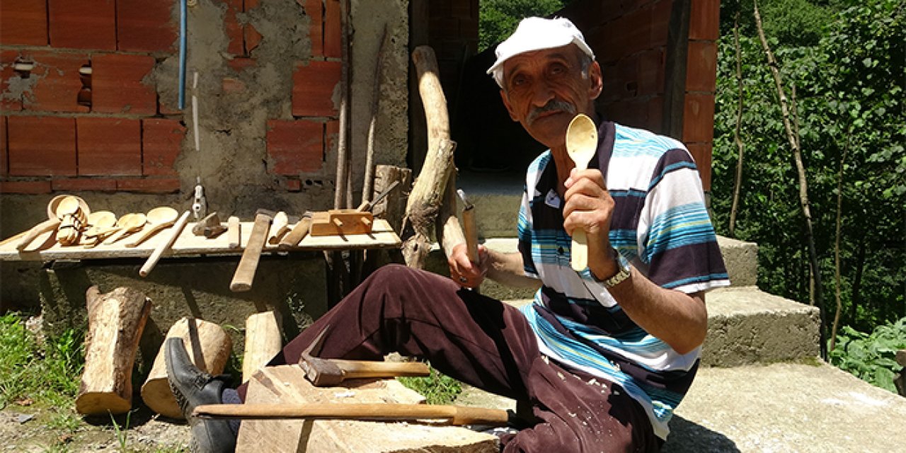 Giresun'da teknolojiye meydan okuyor! Ata mesleğini böyle sürdürüyor