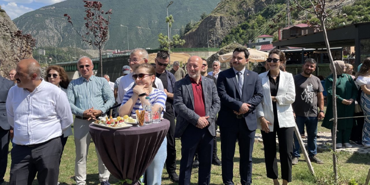 Artvin'de ihtiyaç sahipleri için müzayede düzenlendi