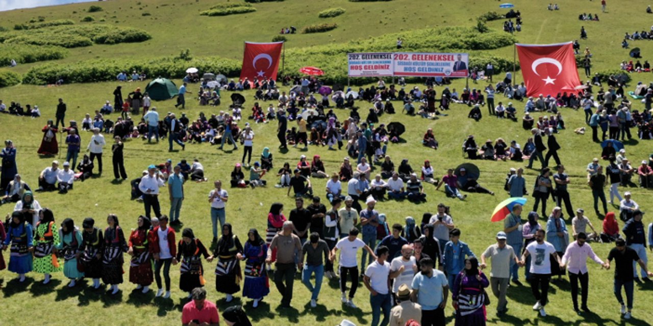 Trabzon'da Geleneksel Sis Dağı Kültür Şenlikleri'nin 202'incisi yapıldı