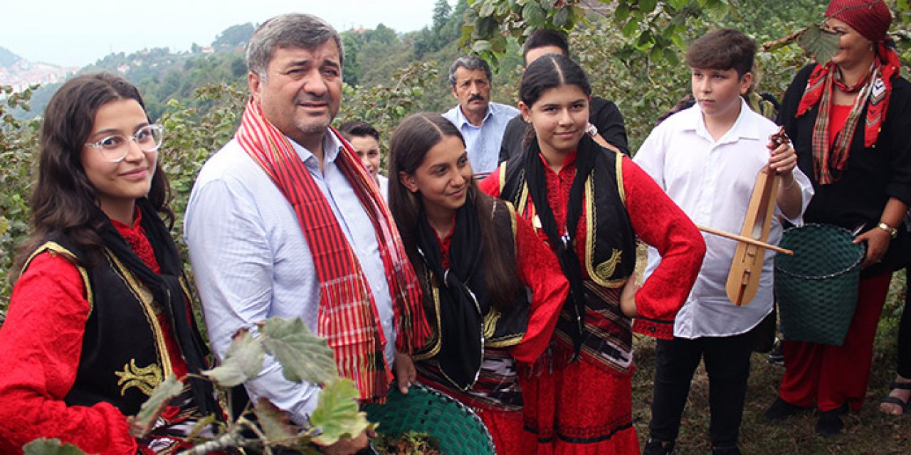 Giresun'da kemençe ve horonlu fındık hasadı