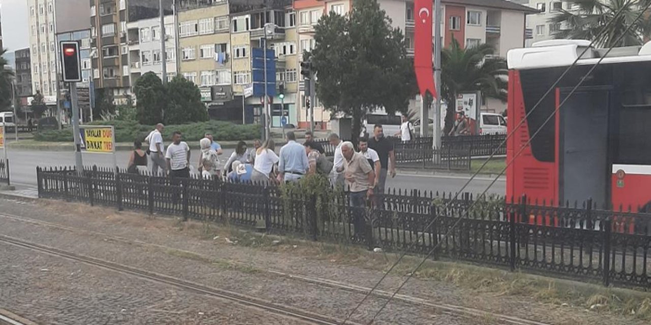 Samsun'da seyir halindeki otobüsün yangın tüpü patladı