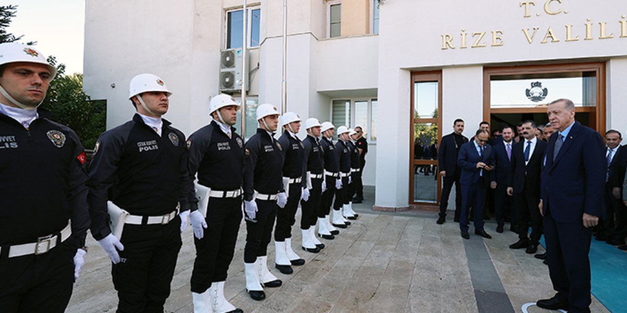 Cumhurbaşkanı Erdoğan Rize Valiliğini ziyaret etti