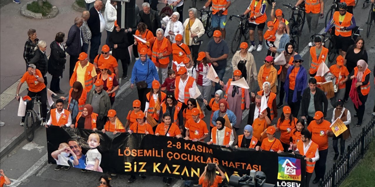 Samsun'da Lösemili Çocuklar Haftası korteji