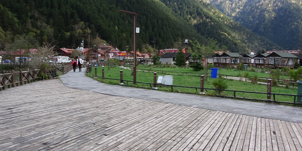 Turizm sezonu bitti Uzungöl sessizliğe büründü