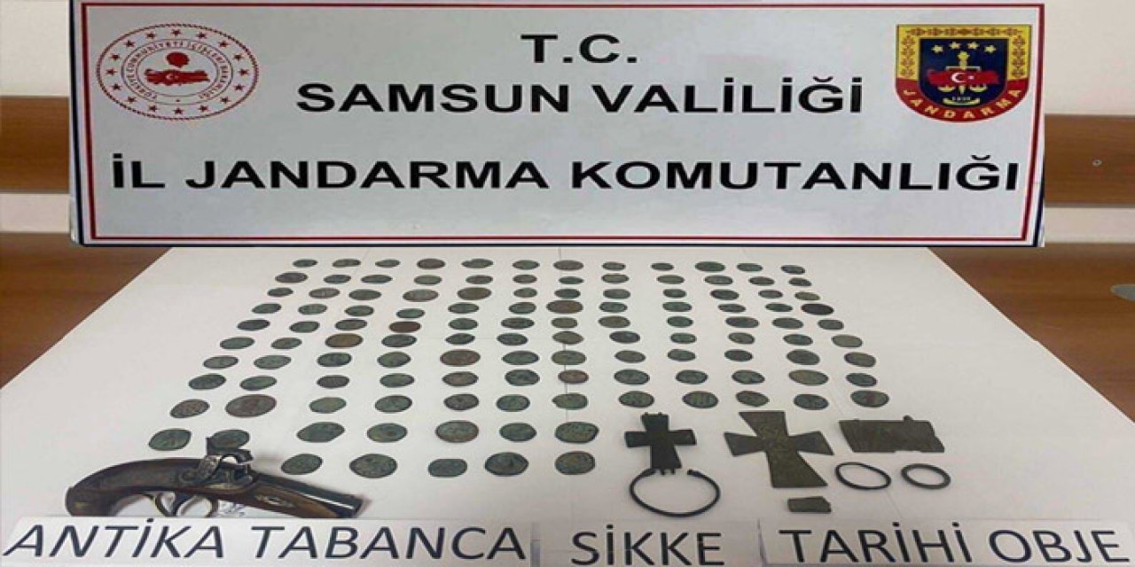 Samsun'da tarihi eser operasyonu! 120 sikke ve tarihi eserler ele geçirildi