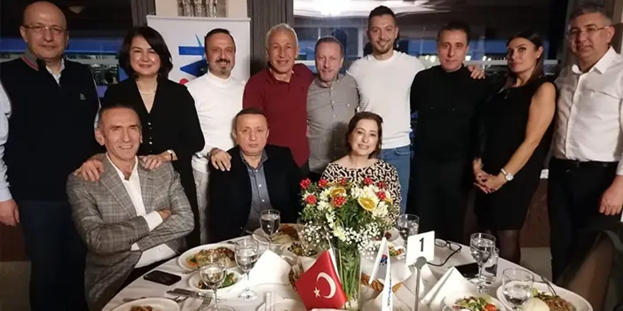 İmperial ailesi yıl sonu yemeğinde bir araya geldi