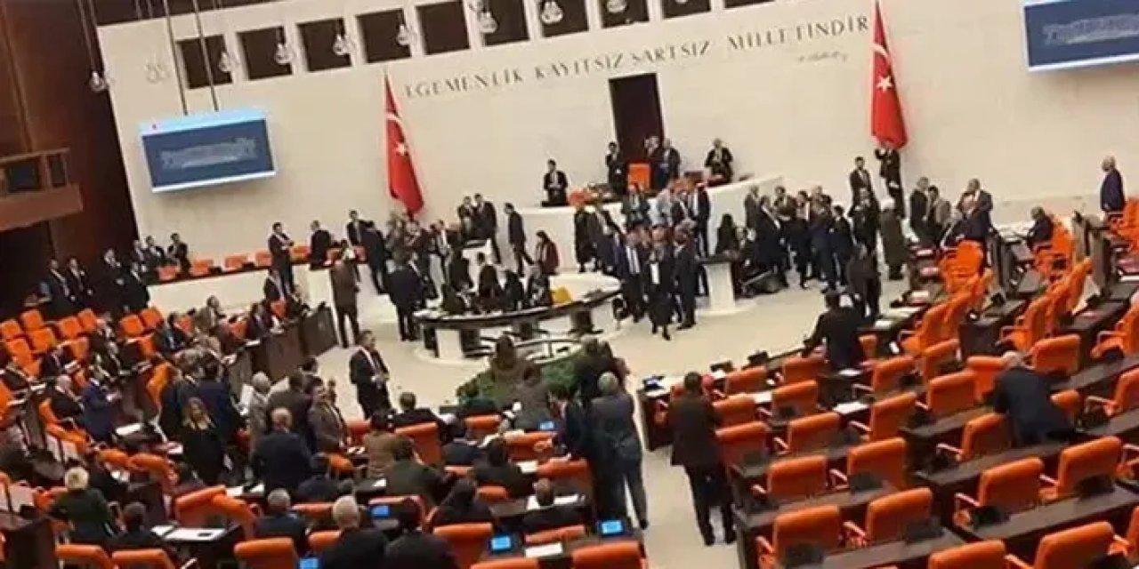 İki parti arasında gerginlik! Bütçe görüşmelerine ara verildi