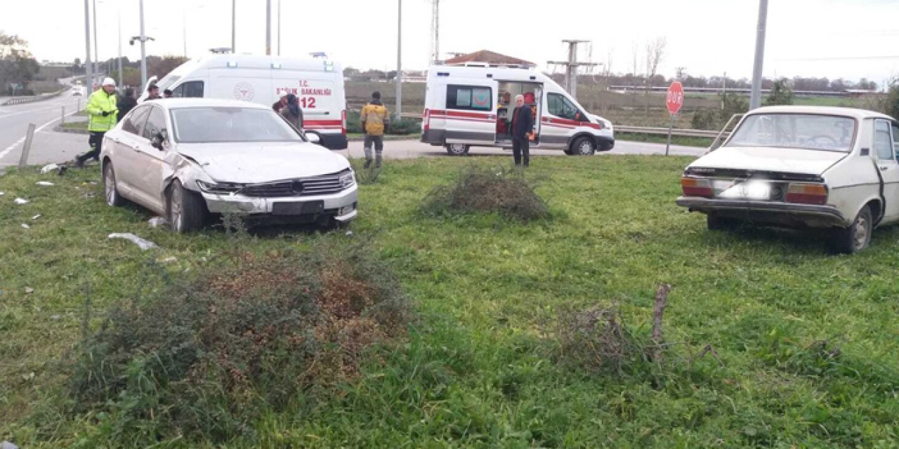 Samsun'da iki otomobil çarpıştı! 3 yaralı