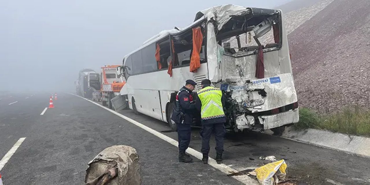 Sakarya'daki kazada detaylar ortaya çıkıyor! Giresun'dan cenazeden dönüyorlardı