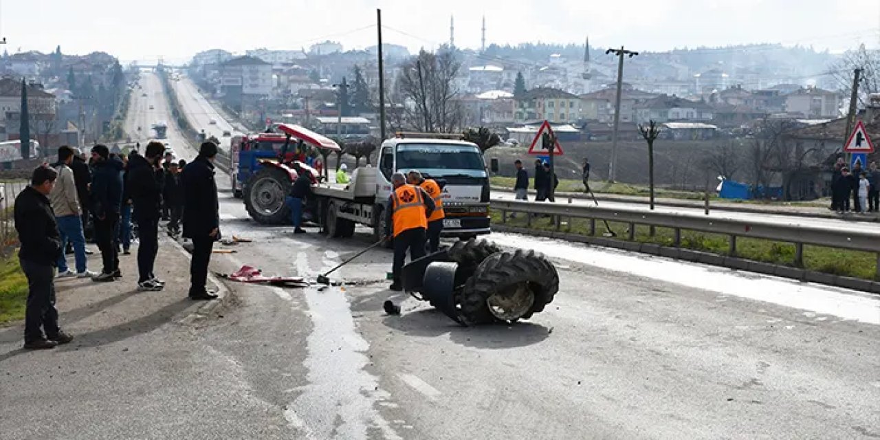 Hafriyat kamyonu ile traktör çarpıştı! 1 kişi hayatını kaybetti