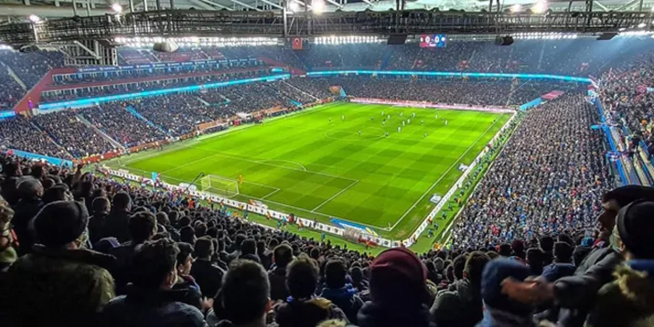 Trabzonspor - Galatasaray maçı kapalı gişe! Bordo mavili taraftarlardan büyük ilgi