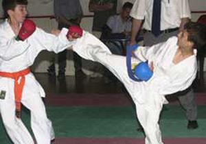 Sürmene'de Karate Şov