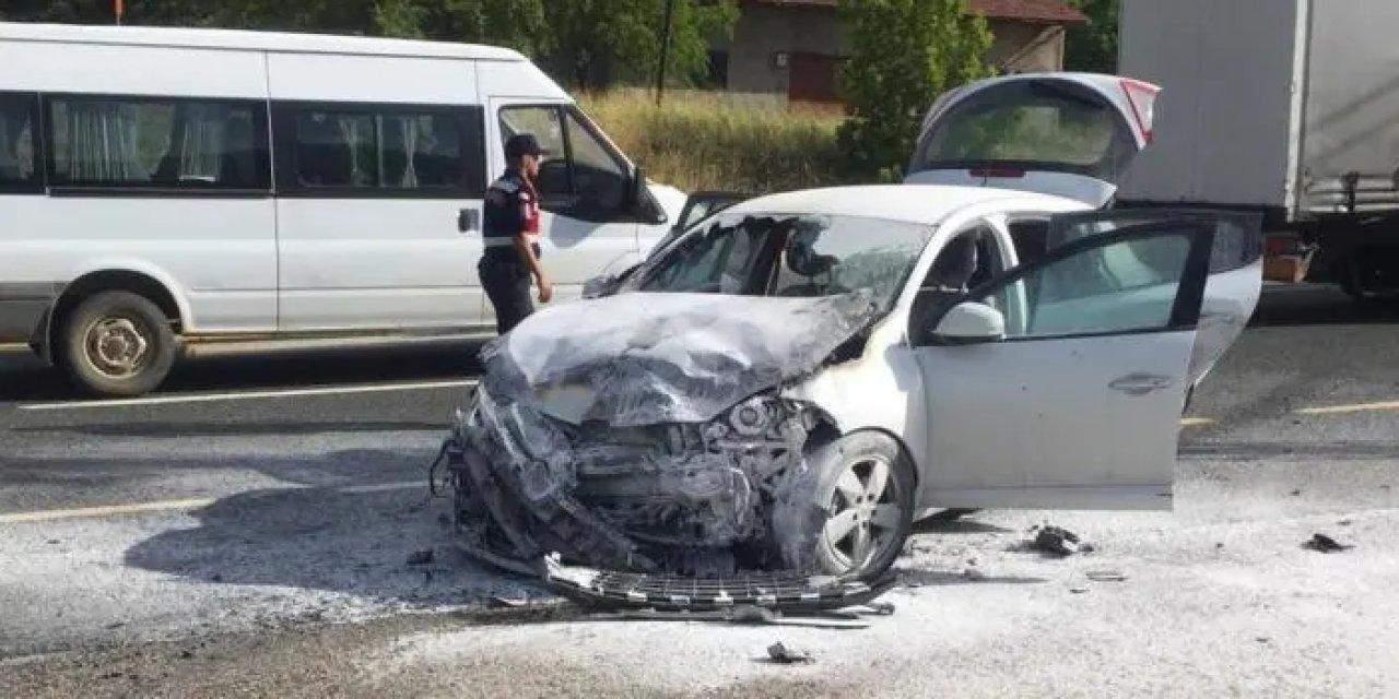 Elazığ'da trafik kazası: 1 ölü, 6 yaralı