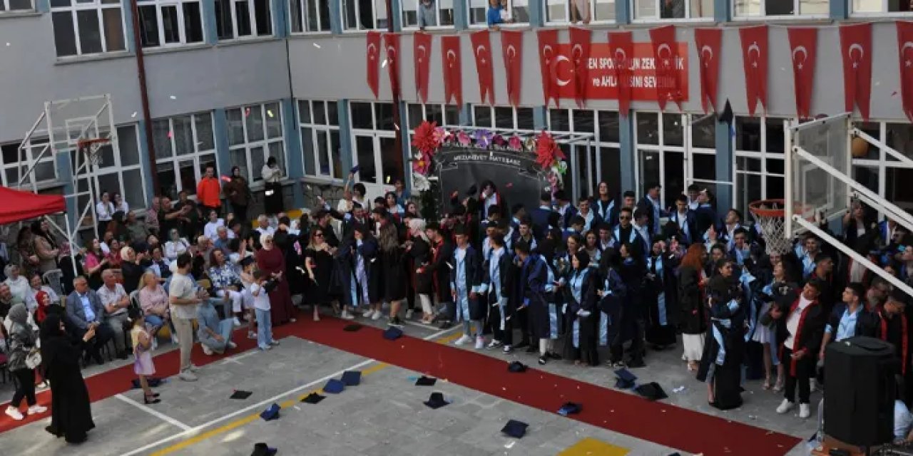 Trabzon Ticaret Lisesi'nde 100. yıl kutlamaları