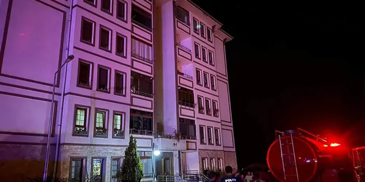 Karabük'te apartman dairesinde korkutan yangın!