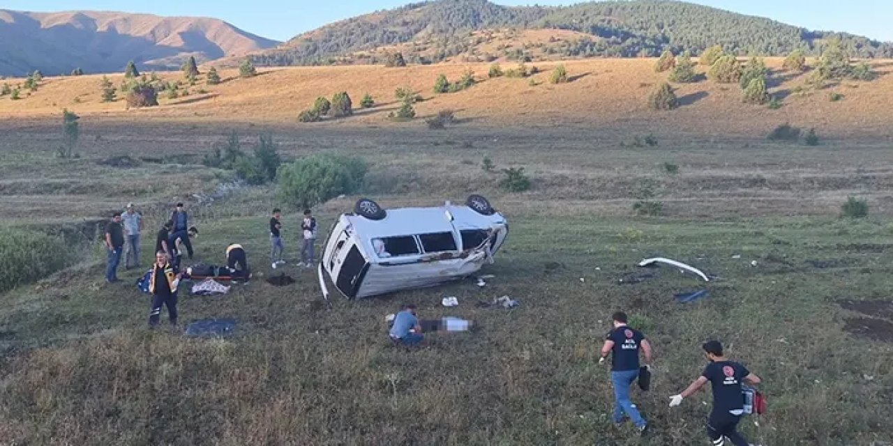 Erzincan’da feci kaza! 1ölü 6 yaralı