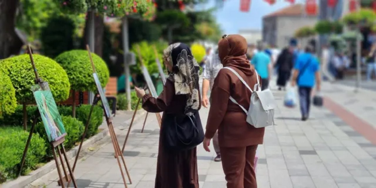 AK Parti Trabzon İl Gençlik Kolları Srebrenitsa soykırımını unutturmadı